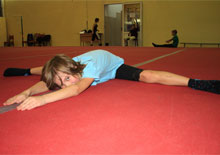 Детские тренировки по гимнастике акробатике и батуту